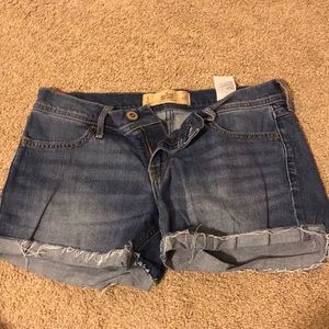 Blue denim Hollister shorts